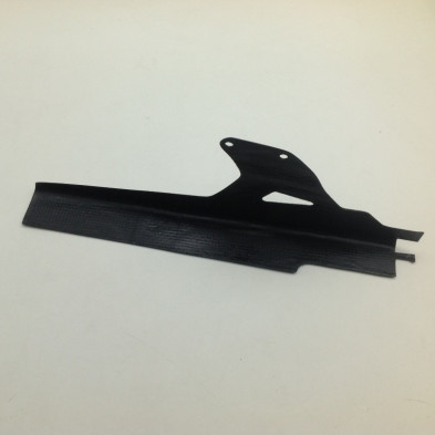 Cubre Cadena en Carbono YAMAHA MT01