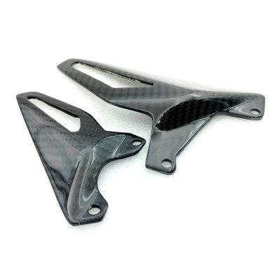 Taloneras de Carbono Panigale V4