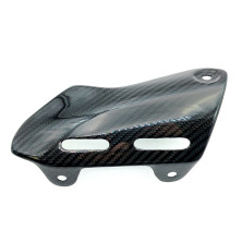 Protector de Escape de Carbono Monster 1200 2014-2016