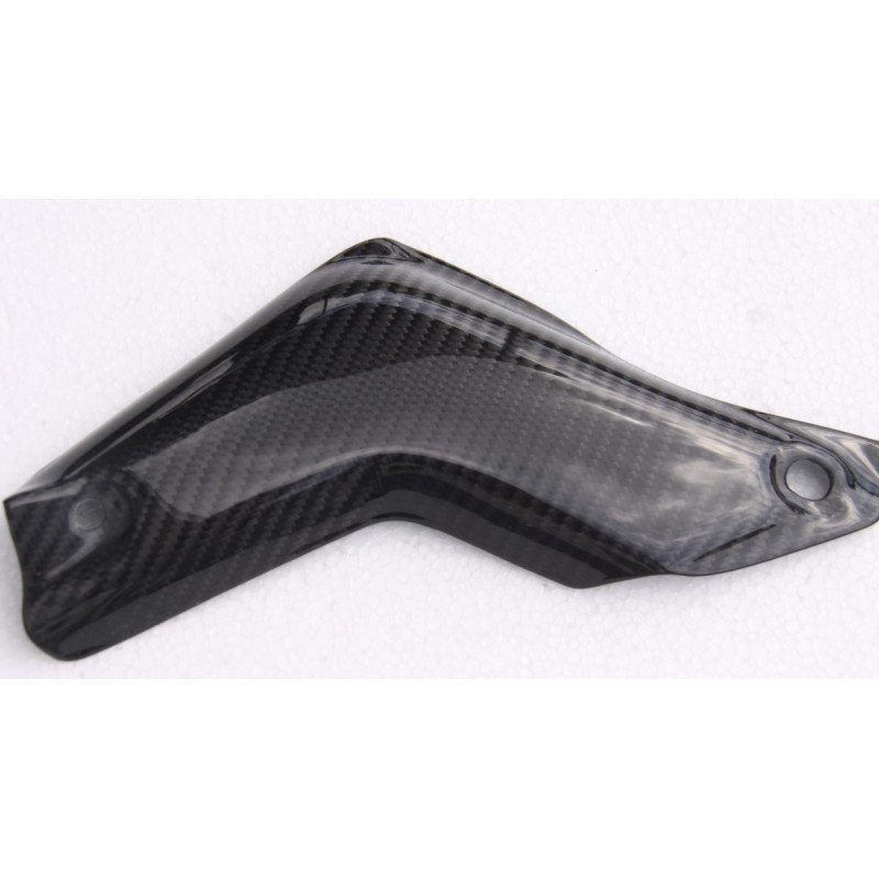 PROTECTOR DE ESCAPE EN CARBONO HONDA CBR1000RR  2004-07