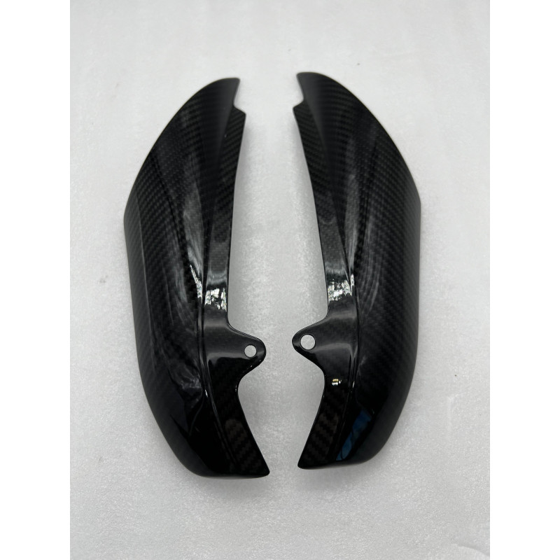 Tapa de embraque de carbono KTM 990 Super Duke / R / 990 Supermoto SMR / SMT