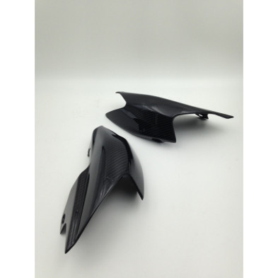 Tapas laterales traseras en Carbono Ducati Hypermotard 796 1100