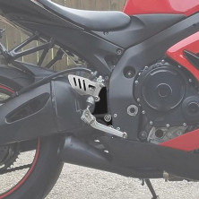 Soporte de Estriberas delanteras para SUZUKI GSXR600 GSXR750 2006-2010